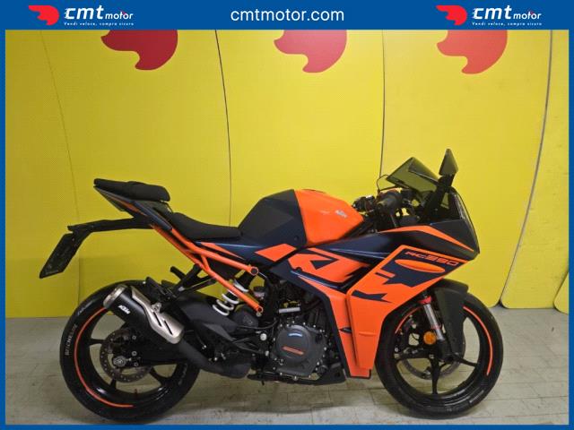 KTM RC 390 - Merate (LC) - Via Tofane, 2