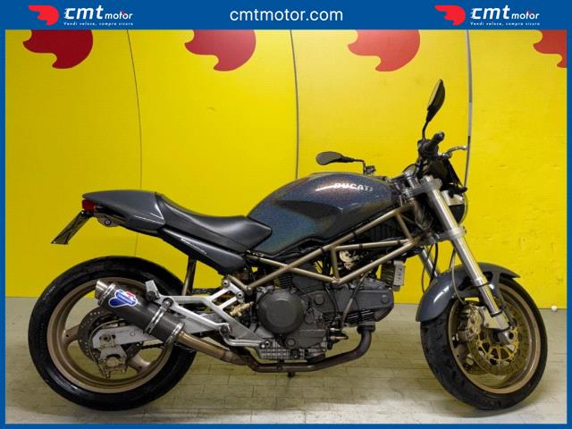 Ducati Monster 900