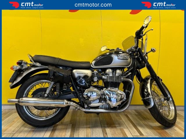 Triumph Bonneville 800