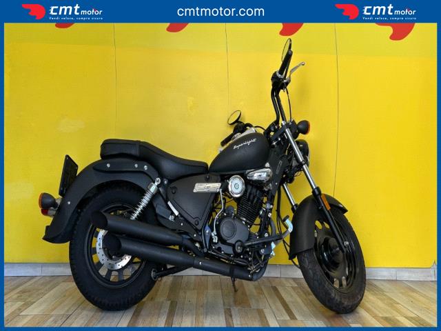 Keeway Superlight 125