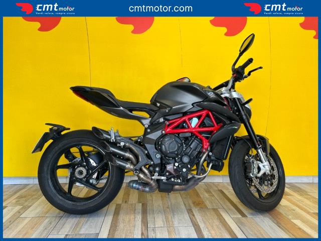 MV Agusta Brutale 800