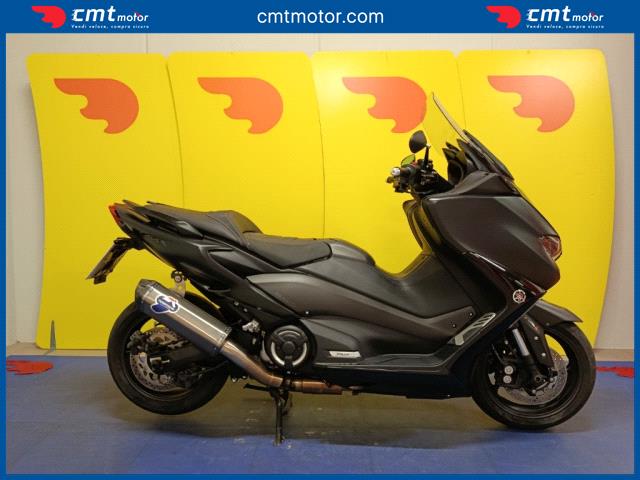 Yamaha T-Max 560