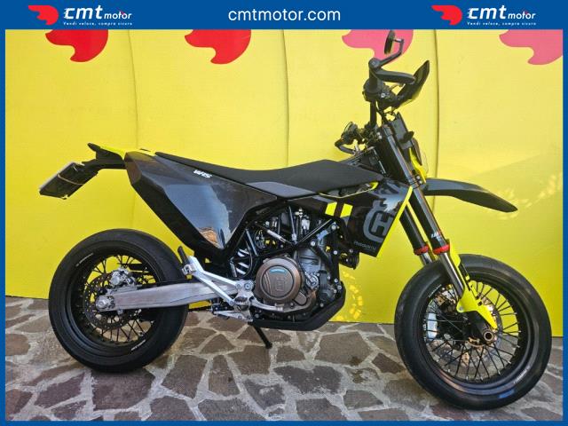 Husqvarna 701 Supermoto