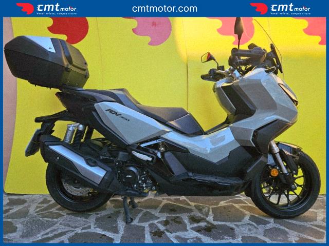 Honda ADV 350