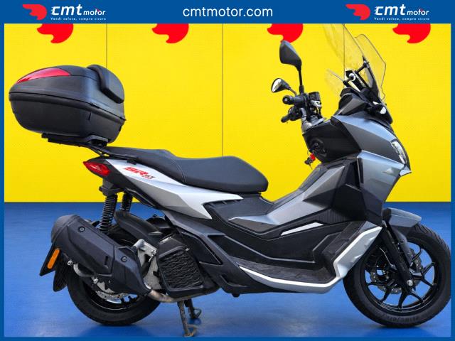 Aprilia SR 200