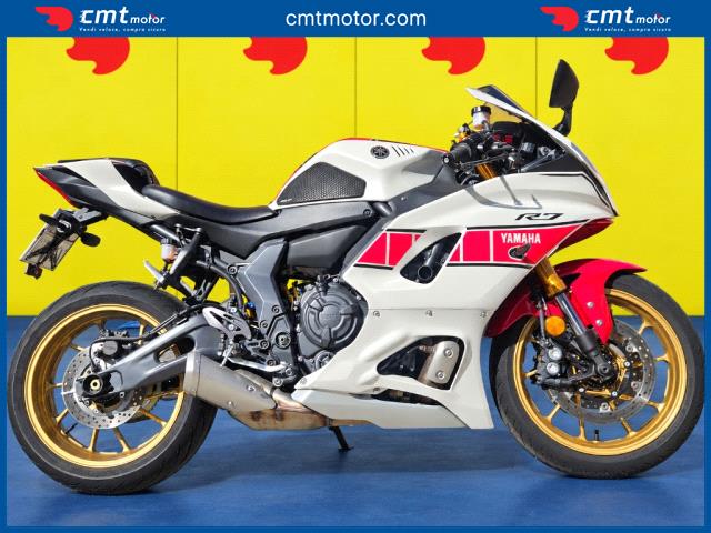 Yamaha YZF R7