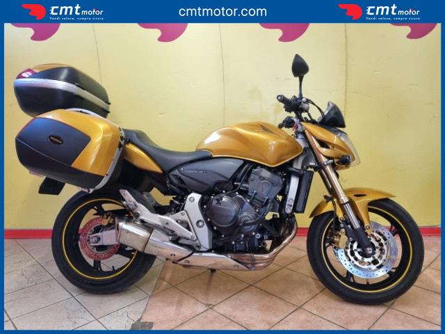 Honda Hornet 600 - Roma (RM) - Via Prenestina, 1157