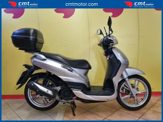 Peugeot Tweet 125 - Roma (RM) - Via Prenestina, 1157