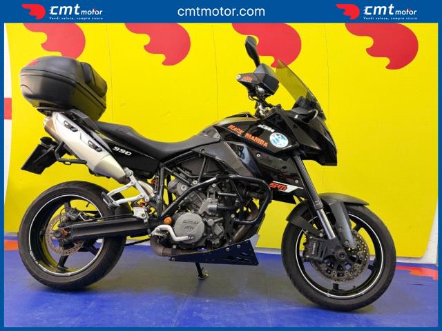 KTM 990 Supermoto