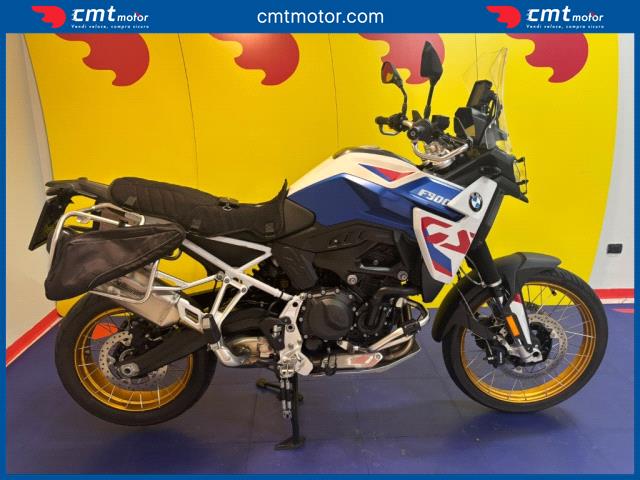 BMW F 900 GS