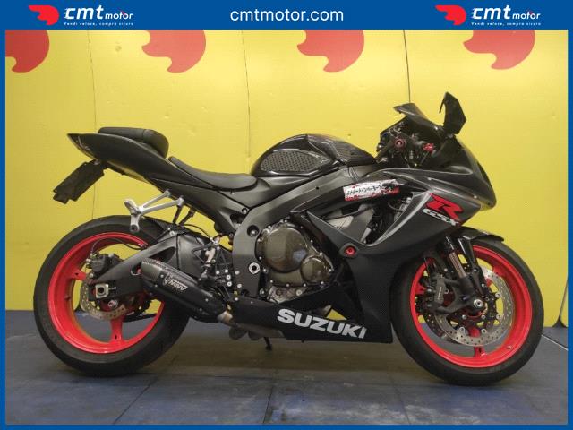 Suzuki GSX R 750