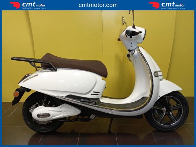 CJR MOTORECO Trinity 5kW Elettrico - Cusago (MI) - Viale Europa, 68