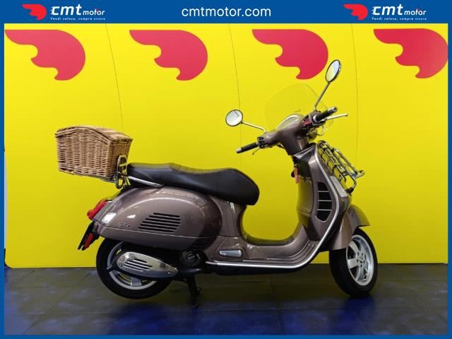 Vespa GTS 300