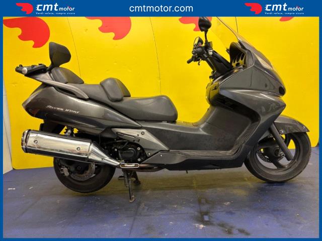 Honda Silver Wing 400