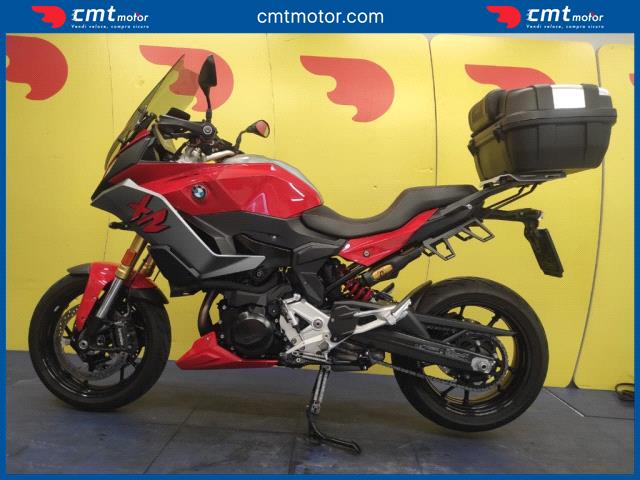 BMW F 900 XR