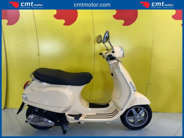 Vespa 125 LX