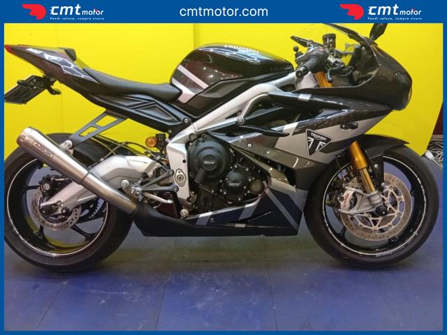 Triumph Daytona 765
