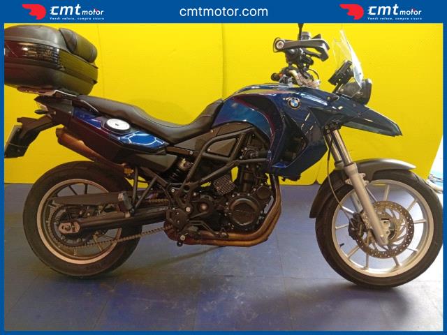BMW F 650 GS - Torino Venaria Reale (TO) - Corso Garibaldi, 173