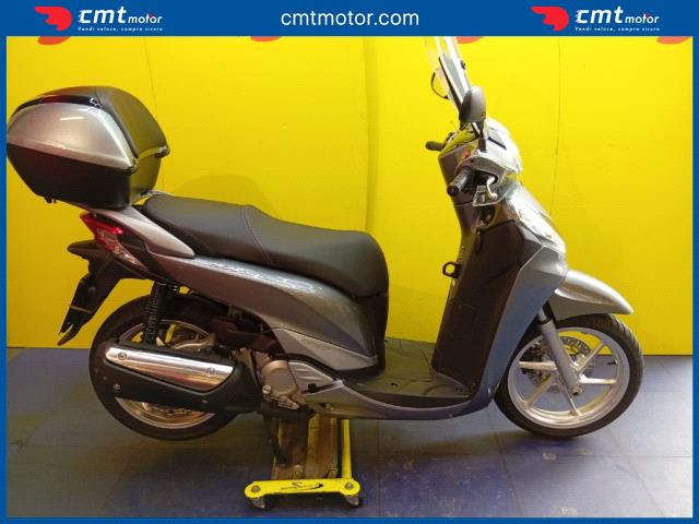 Honda SH 300 i