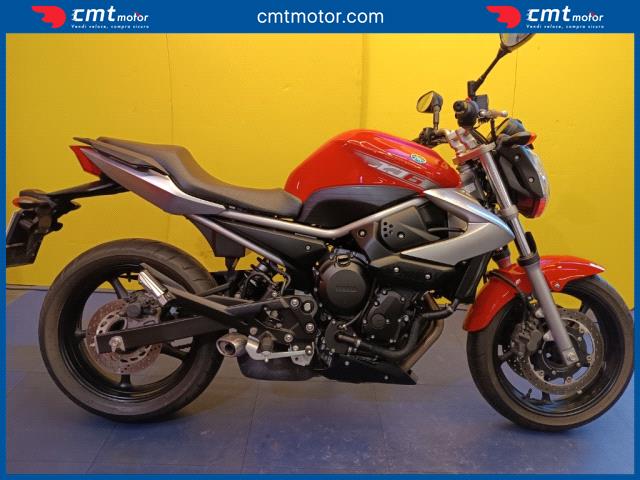 Yamaha XJ6