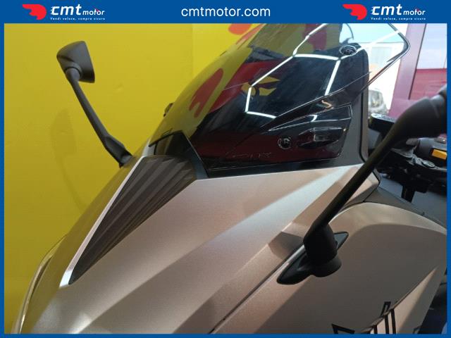 Yamaha T-Max 530