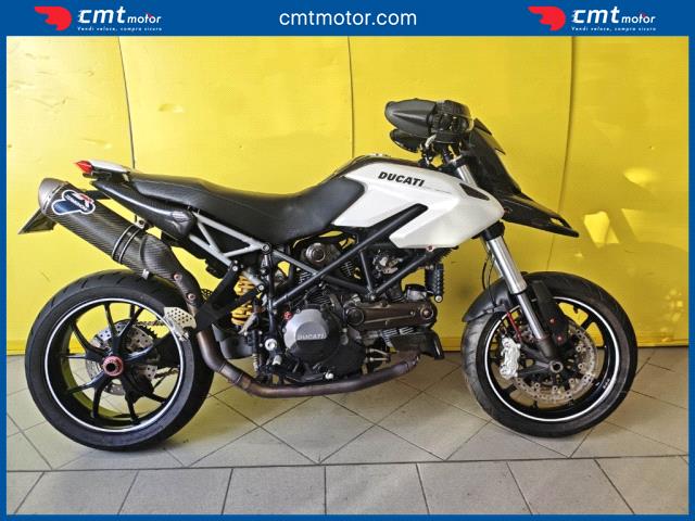 Ducati Hypermotard 796 - Viareggio (LU) - Via Aurelia Nord, 48