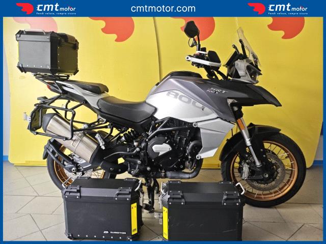QJ Motor SRT 800 - Viareggio (LU) - Via Aurelia Nord, 48