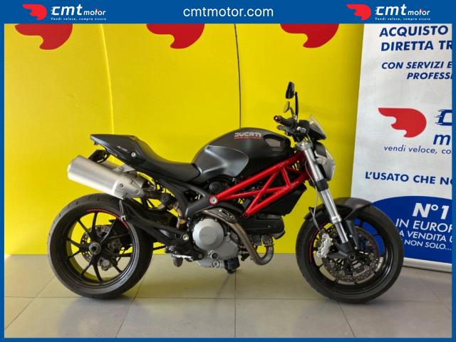 Ducati Monster 796