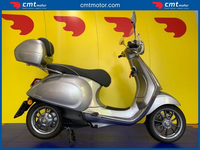 Vespa Vespa Elettrica - Varese (VA) - Via Lungolago di Calcinate, 88