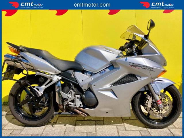 Honda VFR 800