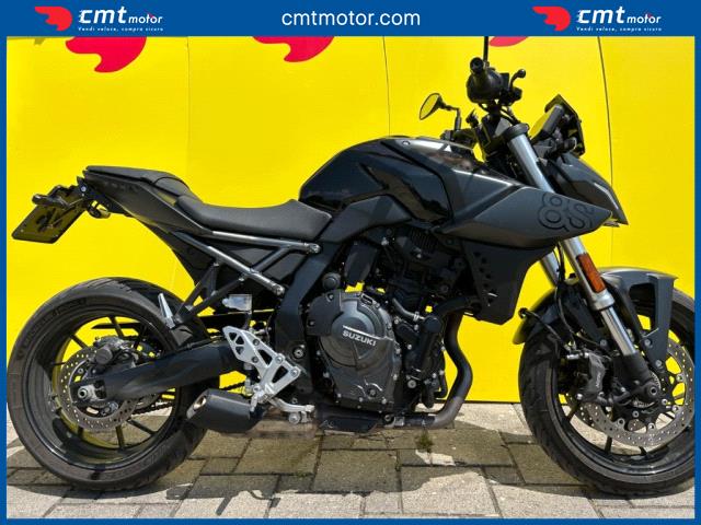 Suzuki GSX-8S