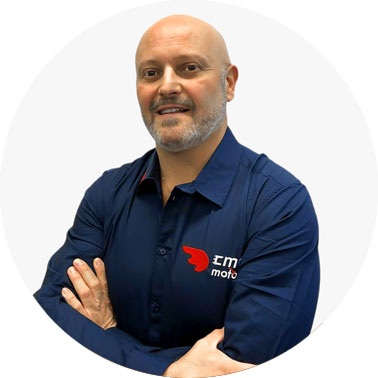 store manager Marco Innocenti - CMTmotor